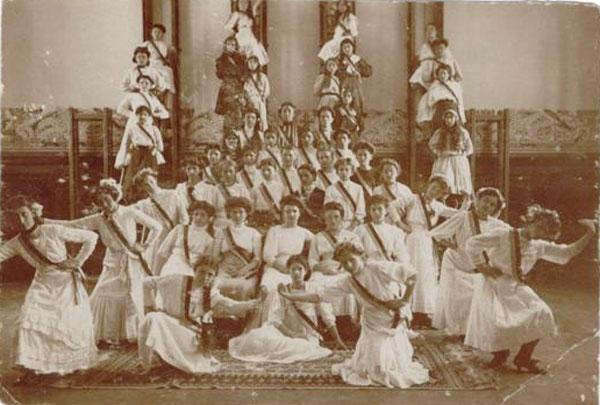 Cercul femeilor gospodine, Timișoara, 1931 Președinta - Sofia Imbroane