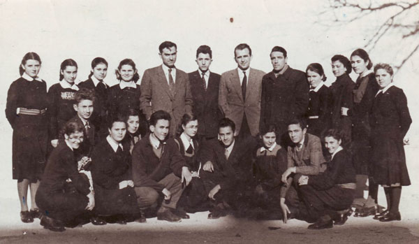 Elevii Școlii Normale din Vârșeț,  anul scolar 1952/53